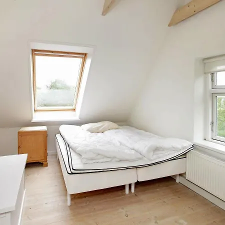 Two-bedroom Holiday In Struer 8 * Thyholm