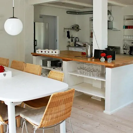 Two-bedroom Holiday In Struer 8 * Thyholm